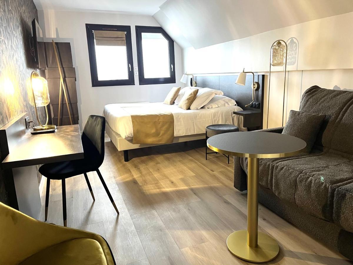 Logis - Hotel De La Baie De Somme Крот Екстериор снимка