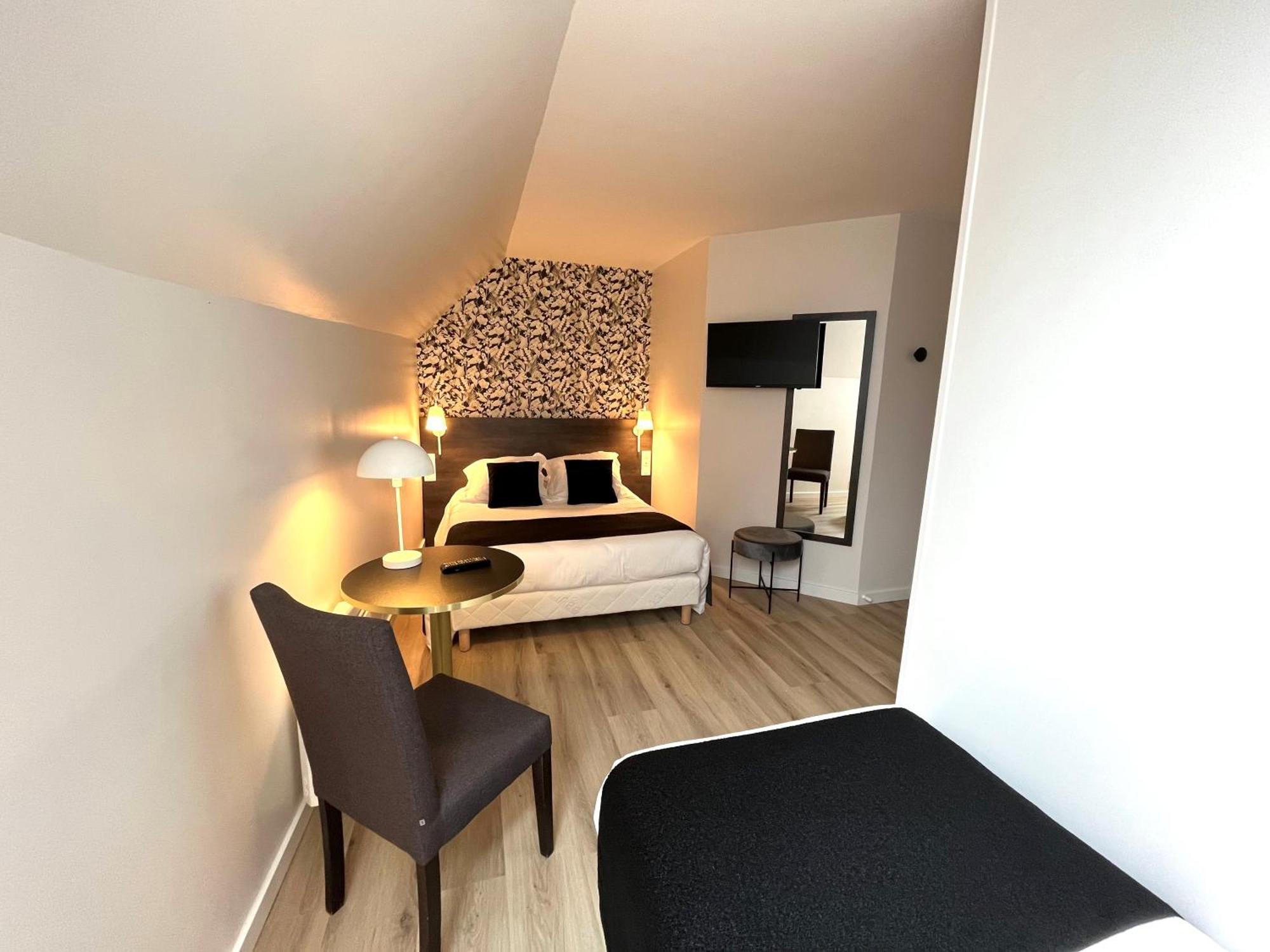 Logis - Hotel De La Baie De Somme Крот Екстериор снимка