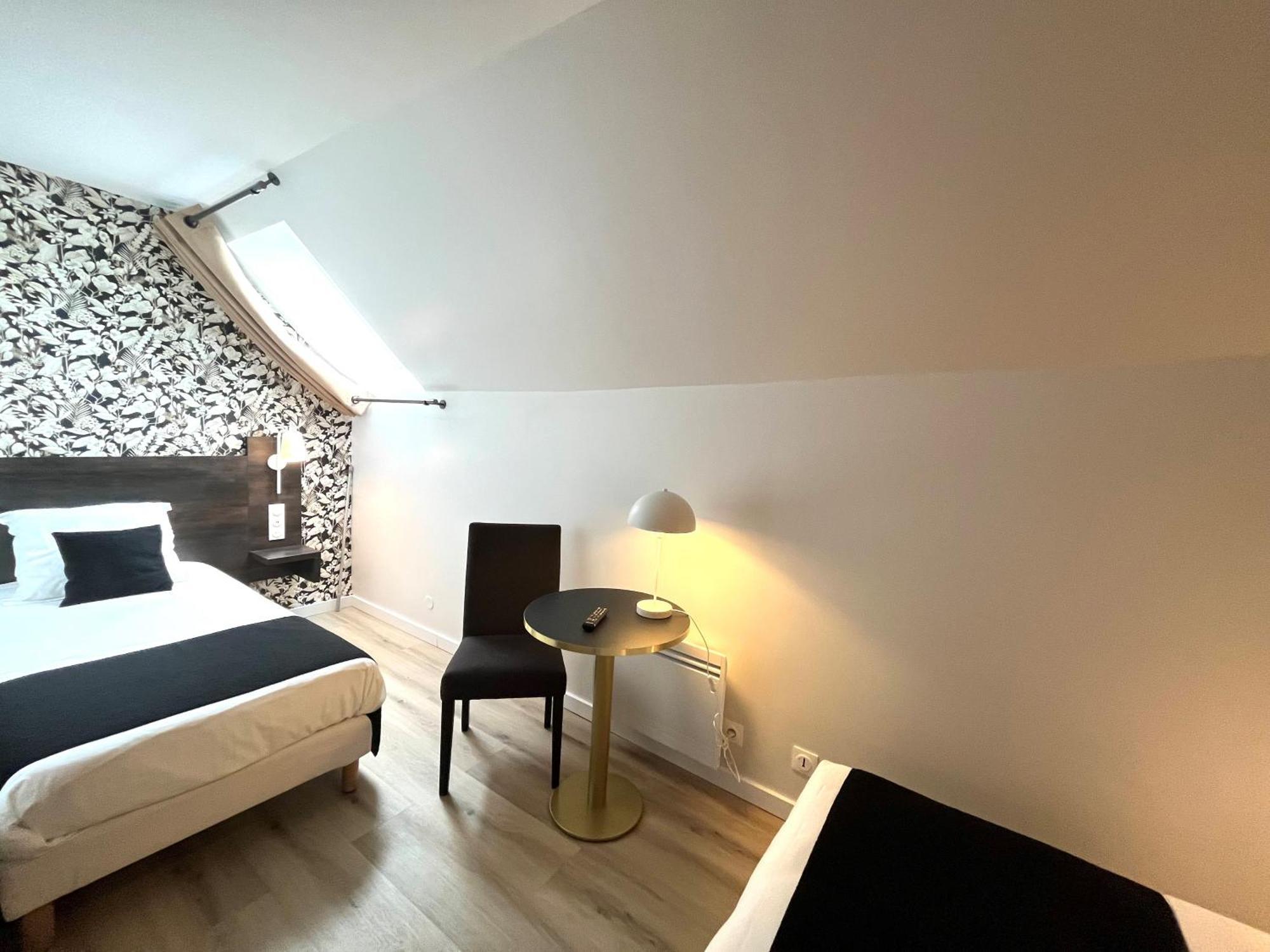 Logis - Hotel De La Baie De Somme Крот Екстериор снимка